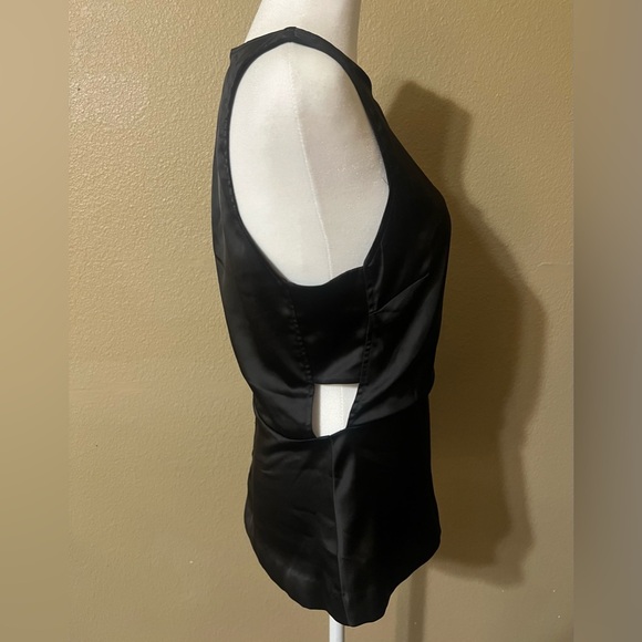 H&M Black Peplum Top With Side Cutouts Size 8 Office Workwear Corpcore - Picture 2 of 6